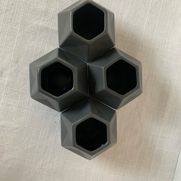 IKEA| Set of 4 Grey LIVSLÅNG Vases - Picture 3 of 5